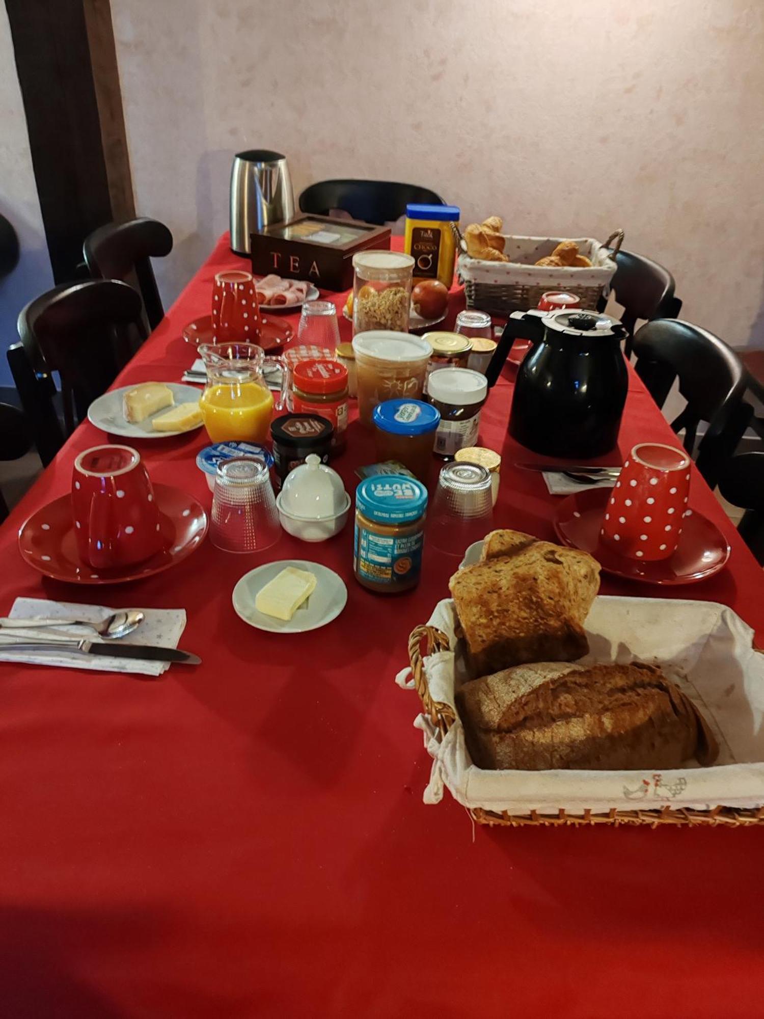 Ma Gentilhommiere Bed and Breakfast Croutoy Eksteriør billede